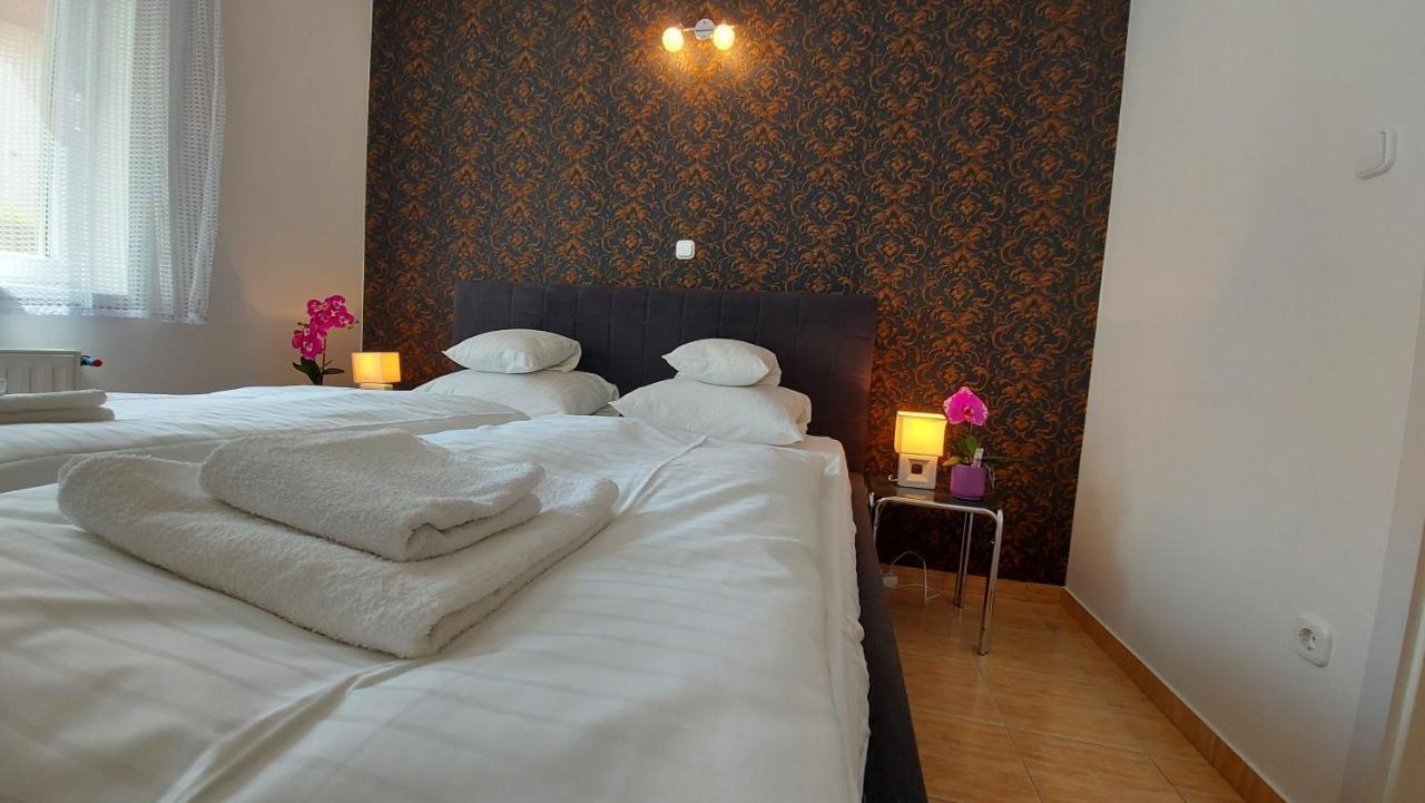 Amulett Suite Apartment Hajduszoboszlo Exterior photo